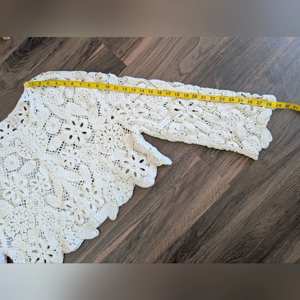 H&M Crochet Top